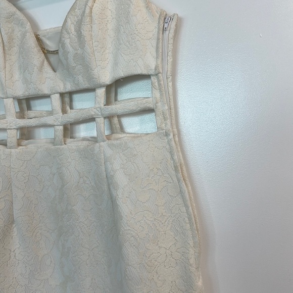 Whitney Eve Bitter Melon Sheath Dress - Picture 7 of 11